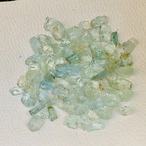 พลอยอะความารีนธรรมชาติ AAA+ แบบดิบ สีฟ้า ราคาขายส่ง มีจำนวนมาก สำหรับทำเครื่องประดับแฮนด์เมด ชุดเครื่องประดับรับรองโดย IGI - Product Image 3