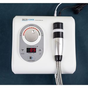 Electroporation + 핫 앤 콜드 트리트먼트 페이셜 리프팅 머신 페이셜 케어 머신 - Product Image 2