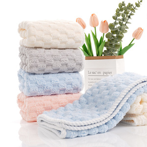 Coral Fleece Face Towel 150D Soft Thick Absorbent Quick Drying Home Use Towels - Product Image 2