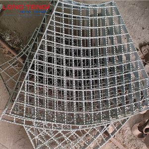 Lưới thép mạ kẽm nhúng nóng 253/30/50mm/lưới Sàn Lưới kim loại/tấm lưới đặc điểm kỹ thuật khác nhau - Product Image 4