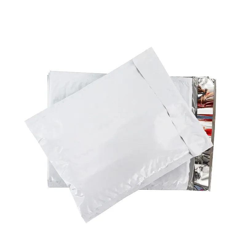 White Design Printing Shipping Bags Pouches Tearproof Logistics Package Padded Envelopes Customized Logo Poly Bubble Mailer