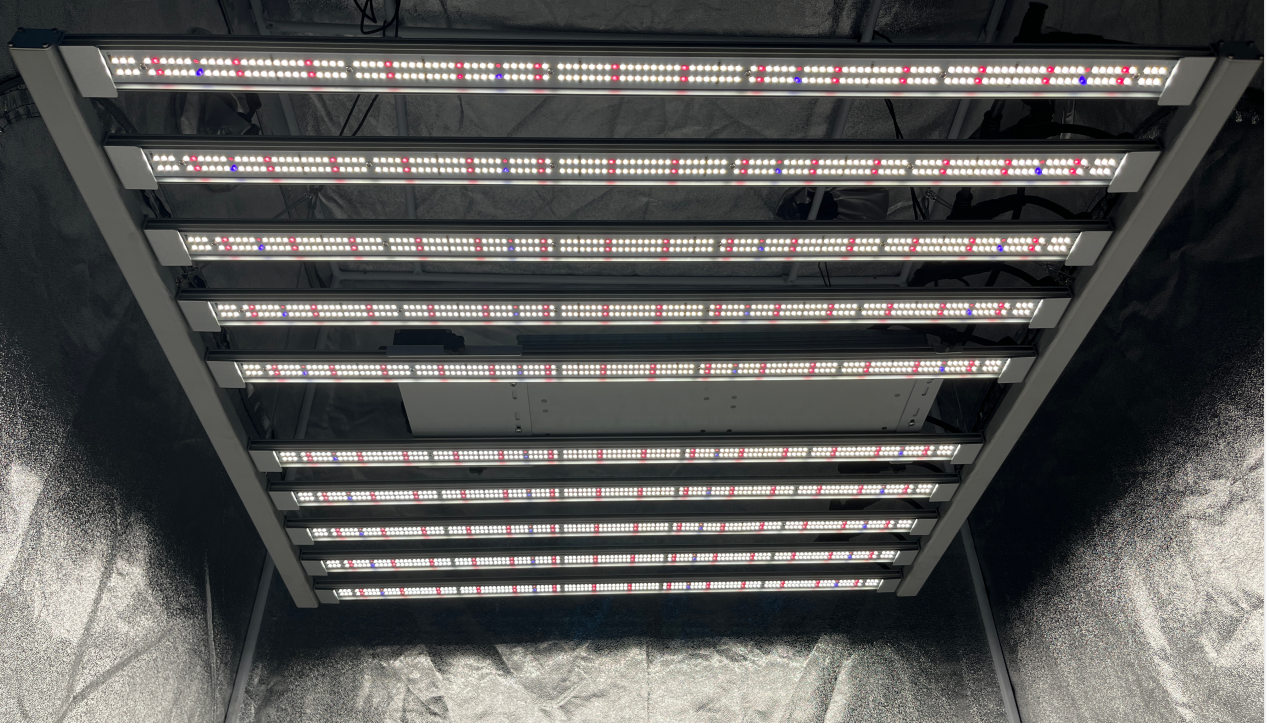 Asymmetric Led Bar Grow Light Par1600 Patent Pending. Best Ppfd Map