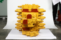 Pièce de rechange principale hydraulique d'excavatrice de KOMATSU de soupape de commande de PC200LC-7 PC200-7 PC200-6 723-47-20404 723-46-20404