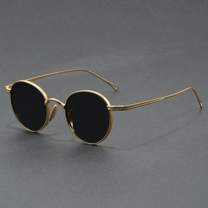 Elegant and stylish framed sunglasses, anti-radiation sunglasses, sun protection, trendy <strong>frames</strong>, fashionable and versatile. - Product Image 4