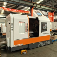 Torno y Fresadora CNC de Bancada Inclinada PLURTEL TCK50M con Control Fanuc/GSK, Capacidad Media
