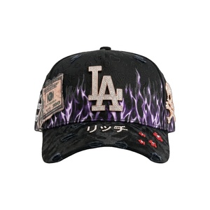 Casquette de baseball structurée à 5 panneaux, logo brodé personnalisé, visière incurvée dorée effet vieilli, Rich Forever Gorras La Chrome Hats - Product Image 1