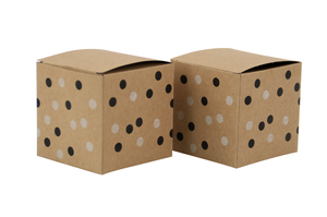 Caja de papel Kraft con papel cuadrado de punto Caja de regalo pequeña Caja de recuerdo de caramelo para embalaje de chocolate - Product Image 3
