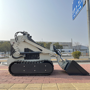 รถตักล้อยางขนาดเล็ก LX-380 ประสิทธิภาพการทำงานสูง รถตักตีนตะขาบขนาดเล็ก พร้อมอุปกรณ์เสริม - Product Image 6