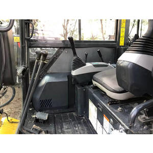 Mini-excavatrice sur chenilles Komatsu PC40 d'occasion, 4 tonnes, avec bras pivotant, à vendre - Product Image 6