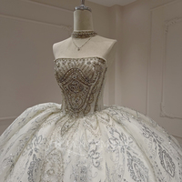 Robe de mariée longue et bouffante Jancember XX94 moderne à col bateau ornée de cristaux avec voile