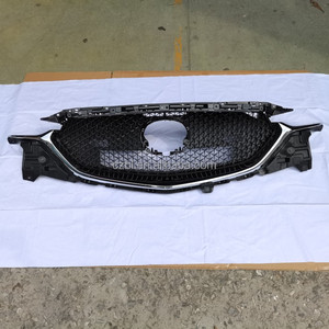 Piezas de automóvil de alta calidad, piezas de carrocería, rejilla delantera de coche para <span class=keywords><strong>Mazda</strong></span> <span class=keywords><strong>6</strong></span> 2019 2020 2021 <span class=keywords><strong>2022</strong></span> 2023 - Product Image 5