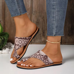 Sandalias Planas con Estampado Casual para Mujer, Verano 2026, Chanclas Abiertas, Ligeras, Cómodas, para Uso Diario, Playa y Exteriores - Product Image 1