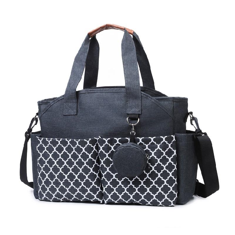 สีเทาเข้ม