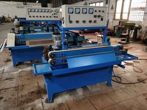 Polisseuse de verre à ligne droite avec angle de 45 degrés / Machine à chanfreiner le verre avec commande PLC - Product Image 6