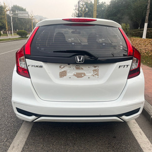 Honda Fit GAC 2018 1.5L CVT, Berlina Confortevole, Interni Chiari, Pneumatici R15, Trazione Anteriore, Basso Chilometraggio, Auto Usata, Honda Jazz - Product Image 5