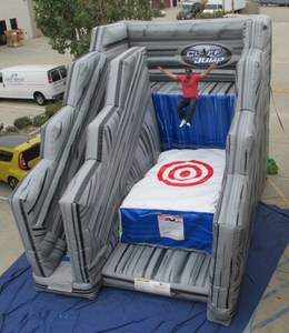 Fantastic inflatable combo cliff <span class=keywords><strong>jumping</strong></span> and dry slide, jump to children and adults - Product Image 3