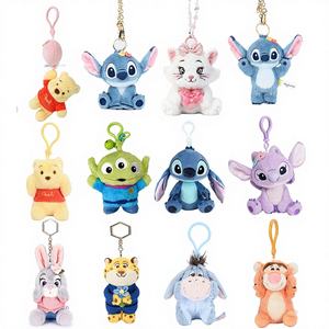 Porte-clés en peluche Huawang authentique pour poupée Stitch, ours fraise, Tigger, en coton PP - Product Image 2