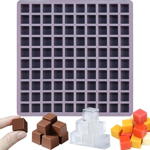 Moldes de Silicona Cuadrados Mini de 100 Cavidades para Chocolate, Dulces, Gomitas, Caramelos, Gelatina, Cubitos de Hielo y Golosinas para Mascotas - Product Image 6