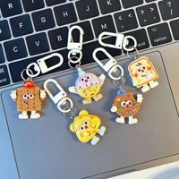 Porte-clés en métal personnalisé drôle en forme de fromage, pendentif mignon de dessin animé pour filles et cadeau pour petites amies