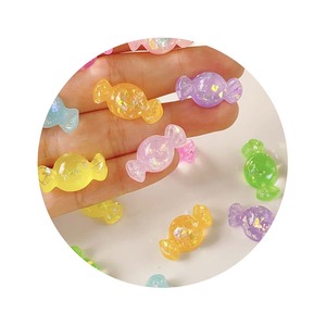 100 pièces de nouveaux cabochons en résine plats brillants de style dessin animé mignon, pour la fabrication de bijoux et la décoration artisanale - Product Image 4