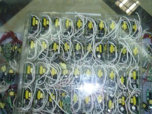 ไดรเวอร์ LED แรงดันแปรผัน PF สูง กำลังไฟ 10-13 วัตต์ สำหรับหลอดไฟ พร้อมแรงดันไฟฟ้าเข้า 85-265 โวลต์ และประสิทธิภาพ 90% - Product Image 2