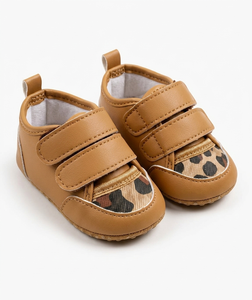 Botines infantiles con estampado de leopardo y doble correa, suela suave antideslizante para primeros pasos del bebé - Product Image 2