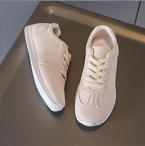 Chaussures de sport classiques souples et confortables pour femmes, à lacets, pour l'extérieur, toutes saisons, idéales pour l'entraînement d'automne - Product Image 1