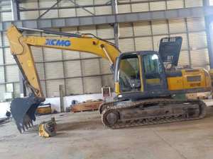 Excavatrice sur chenilles d'occasion XCMG XE215D, 20 tonnes, prix d'occasion, achat et vente - Product Image 2