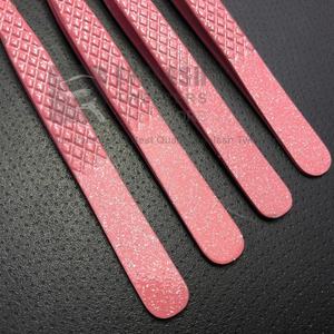 Pince à épiler pour cils en acier inoxydable à poignée diamantée en or rose pailleté en acier japonais pince à épiler en acier vente en gros - Product Image 3