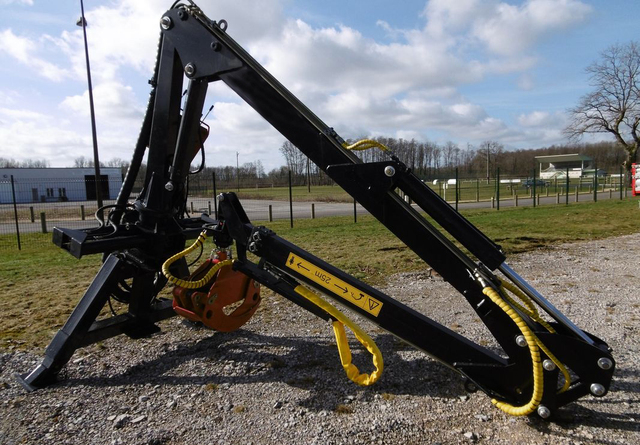 Heavy-Duty Cranes HE-102