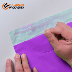 Bolsas Polymailer ecológicas a <span class=keywords><strong>precio</strong></span> <span class=keywords><strong>de</strong></span> fábrica y bolsa <span class=keywords><strong>de</strong></span> plástico autosellante <span class=keywords><strong>Paquete</strong></span> <span class=keywords><strong>de</strong></span> envío logístico personalizado para ropa - Product Image 5