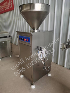 Machine à rouler les saucisses de viande allemande pneumatique automatique la moins chère pour faire des saucisses - Product Image 4