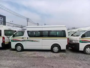 Ambulance Foton Moderne Personnalisable avec Alimentation en Oxygène, Défibrillateur et Système de Surveillance du Patient pour Intervention Médicale Rapide - Product Image 3