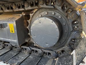 VENTE FLASH Excavatrice Doosan DX140 d'occasion, moteur de bonne qualité, boîte de vitesses PLC, pompes, forte force de creusement, prête à être expédiée aujourd'hui - Product Image 3