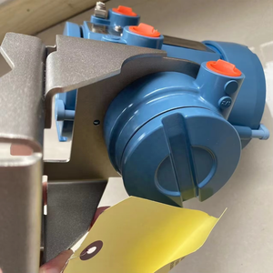 Sensor de Flujo de Alto Rendimiento Serie 2700, Modelo 2700R12ABFEZCZ, Flujo Variable Múltiple - Product Image 3