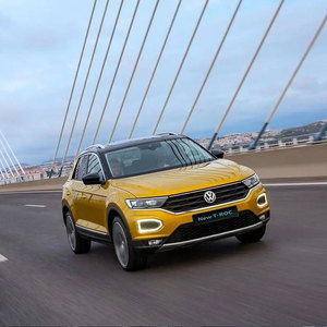 Nuova <span class=keywords><strong>Volkswagen</strong></span> <span class=keywords><strong>T</strong></span>-<span class=keywords><strong>ROC</strong></span> 300TSI, <span class=keywords><strong>Auto</strong></span> di Lusso <span class=keywords><strong>T</strong></span> <span class=keywords><strong>Roc</strong></span> 1.5T, SUV Compatto con Guida a Sinistra, Alimentazione a Benzina, SUV Fuoristrada - Product Image 5
