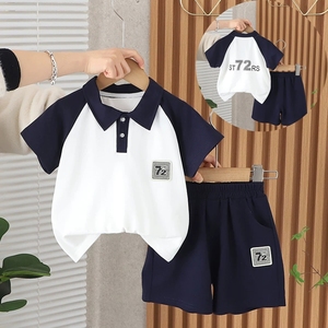 Completo Estivo per Bambini Stile Coreano alla Moda con Motivo Dinosauro, Polo a Maniche Corte + <span class=keywords><strong>Pantaloncini</strong></span>, Set di Abbigliamento per Ragazzi, Vendita all'Ingrosso - Product Image 4