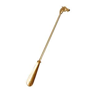 Cuchara para Zapatos de Aluminio con Diseño de Cabeza de Caballo, Mango Largo, Metálica, para Facilitar el Calzado, Duradera, Resistente al Óxido, Diseño Ergonómico - Product Image 1