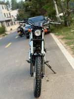 Moto monocylindre refroidie par air XG250 Tricker personnalisable, style vintage Scrambler, pour la modification et la vente en gros