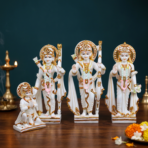 Ensemble de Statues Artisanales en Résine Ram Darbar – Idoles Traditionnelles du Seigneur Rama, Sita, Lakshman et Hanuman – Figurines Religieuses pour l'Agencement de la Maison - Product Image 1