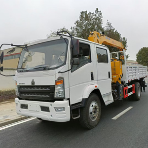 Howo 3.2ton Kranwagen mit zweireihiger Kabine & <span class=keywords><strong>Crew</strong></span> Cab Howo Original 2025 Neues Fahrgestell Rechts lenkung Optional - Product Image 2