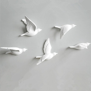 राल सफेद पक्षी मूर्ति दीवार सजावट - Product Image 1