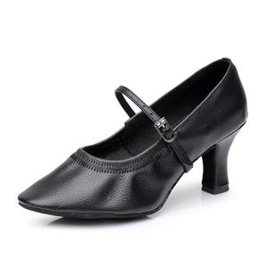 Zapatos latinos Salón Estándar Punta cerrada Color bronceado Satén Zapatos de baile Venta al por mayor Mujeres Sandalias de salón Baile Latino profesional - Product Image 3