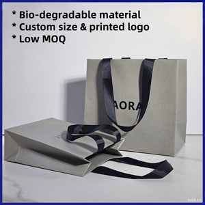 Sac de shopping en papier d'art personnalisé de luxe avec ruban, estampage à chaud et sérigraphie pour l'emballage de chaussures, de fourrures et de chaussettes, idéal pour les promotions d'expédition - Product Image 5