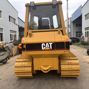 รถดันดินตีนตะขาบ Caterpillar D5G มือสอง เครื่องยนต์ CAT 3066 กำลัง 60 กิโลวัตต์ น้ำหนัก 8.7 ตัน เหมาะสำหรับงานก่อสร้าง - Product Image 1