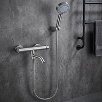 #   Ensemble de douche poli 304 avec mitigeur, robinet à main et robinet de baignoire pour hôtels, appartements, villas, doté d'une fonction jet de pluie doux et d'éléments en céramique