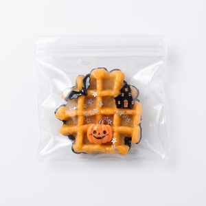 Juguete Antiestrés de Halloween Más Vendido, Hecho de Material TPR, Textura Lombruesca, Súper Suave, Disponible al por Mayor, Calabaza, Donut - Product Image 4