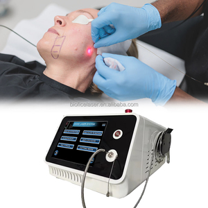 Machine à <span class=keywords><strong>laser</strong></span> diode endo 980 1470 nm pour la beauté, les soins personnels, le lifting du visage, la chirurgie, les mycoses des ongles, l'élimination des vaisseaux sanguins du visage - Product Image 2