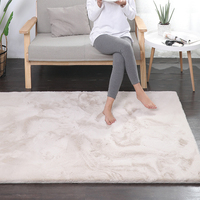 Tapis de luxe ultra doux en fausse fourrure de lapin, fabriqué à la machine, à poils bouclés, antidérapant, moderne, en polyester, couleur personnalisable, 2,2 cm, pour la maison