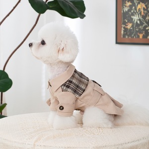 Abrigo tipo trench para perros pequeños, diseño a cuadros color camel, poliéster, ropa para mascotas de otoño e invierno con cinturón para cachorros - Product Image 4